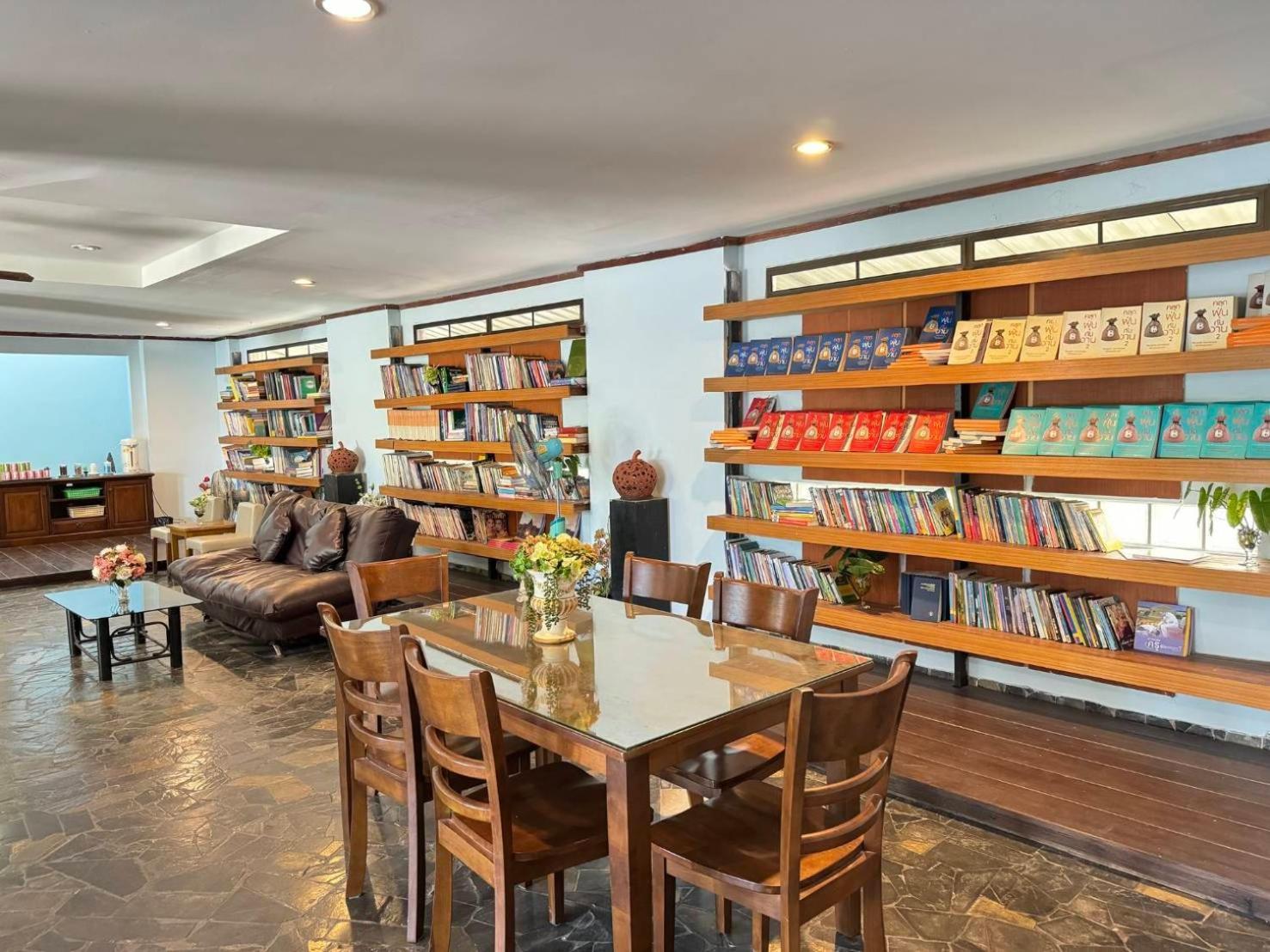 โรงแรมสยามบูทีค บุรีรัมย์ Eksteriør billede